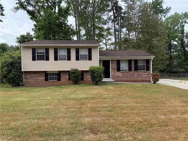 218 Ridge Trail , Riverdale, GA 30274