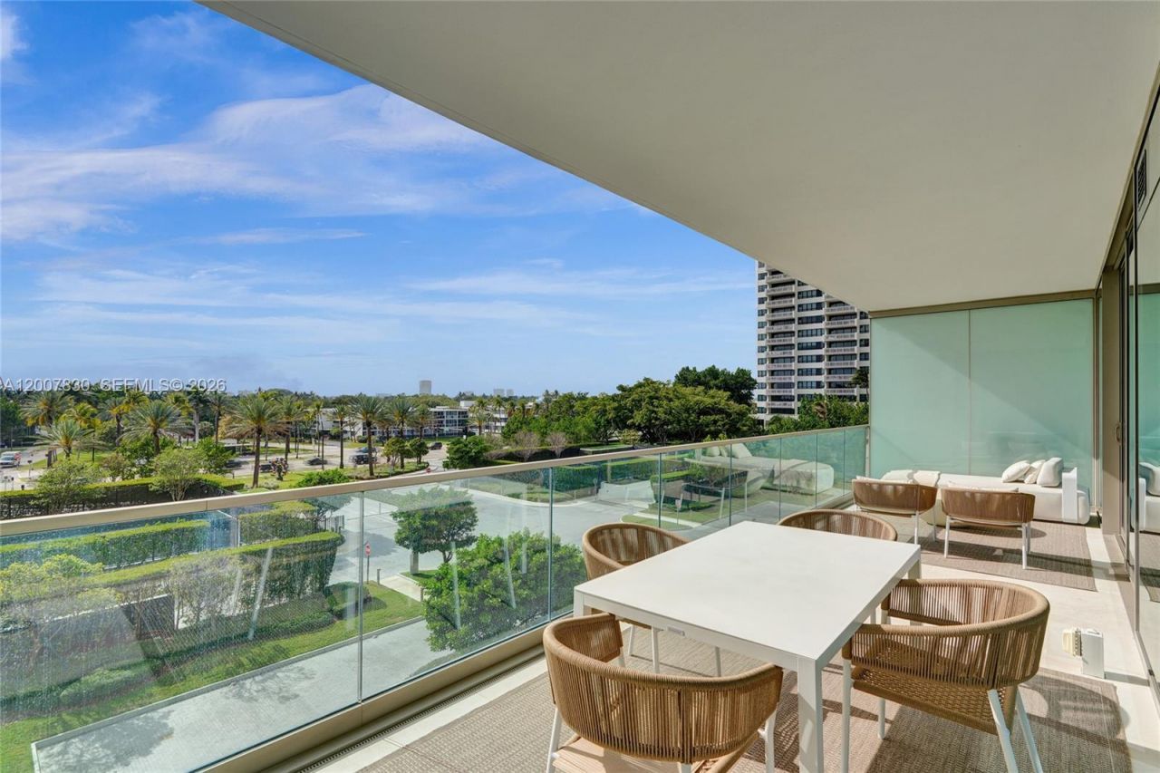 10201 Collins Ave, Unit 404, Bal Harbour, FL 33154 Photo
