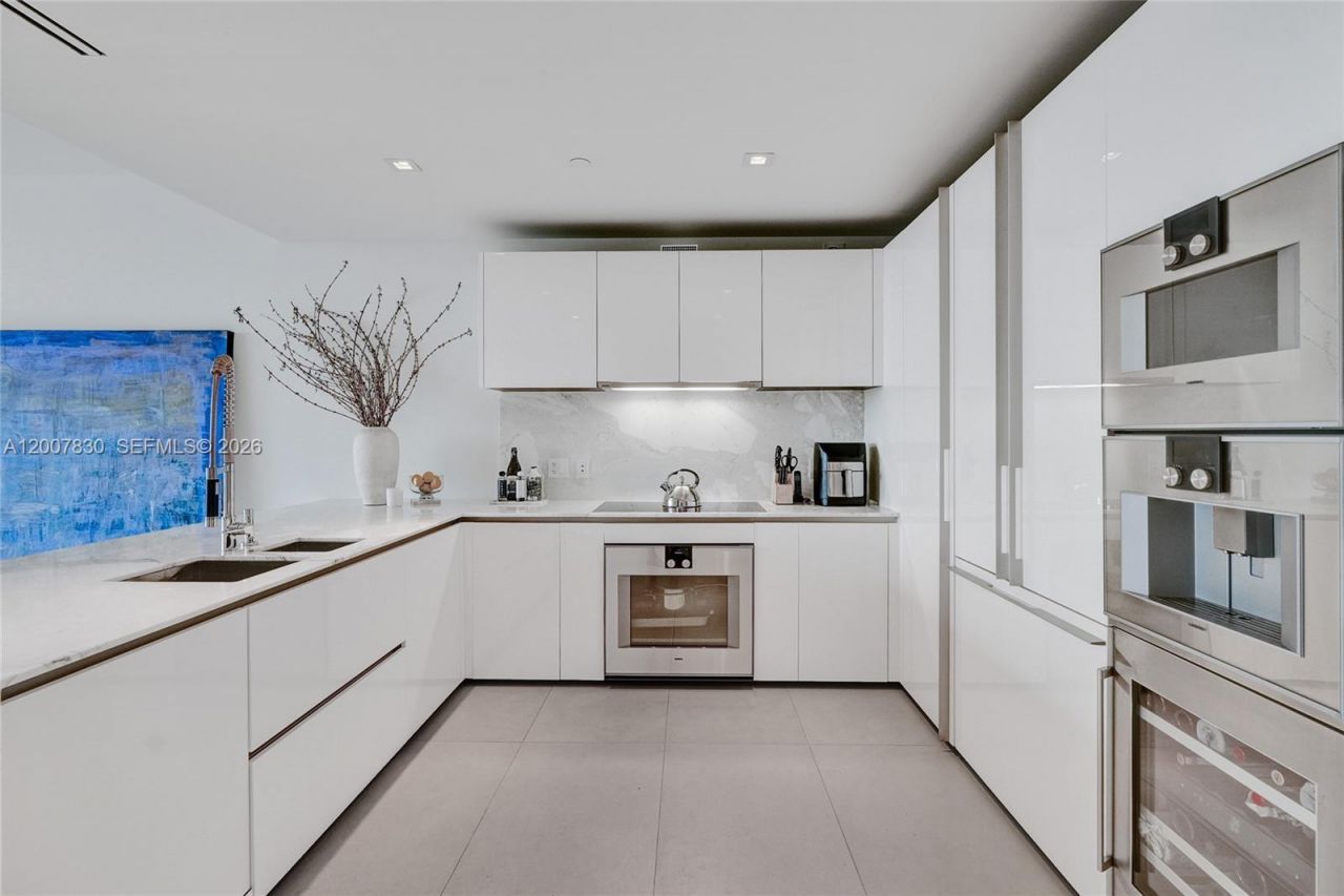10201 Collins Ave, Unit 404, Bal Harbour, FL 33154 Photo