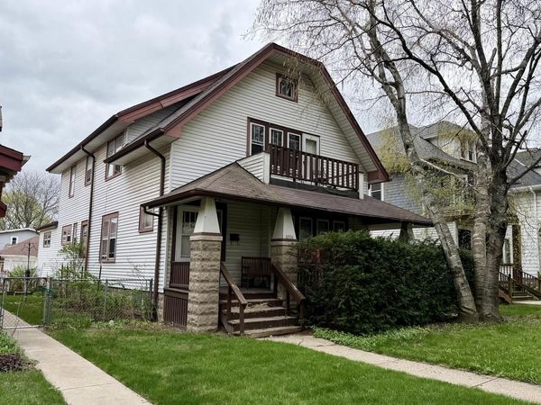 2956 N 50th STREET, Milwaukee, WI 53210