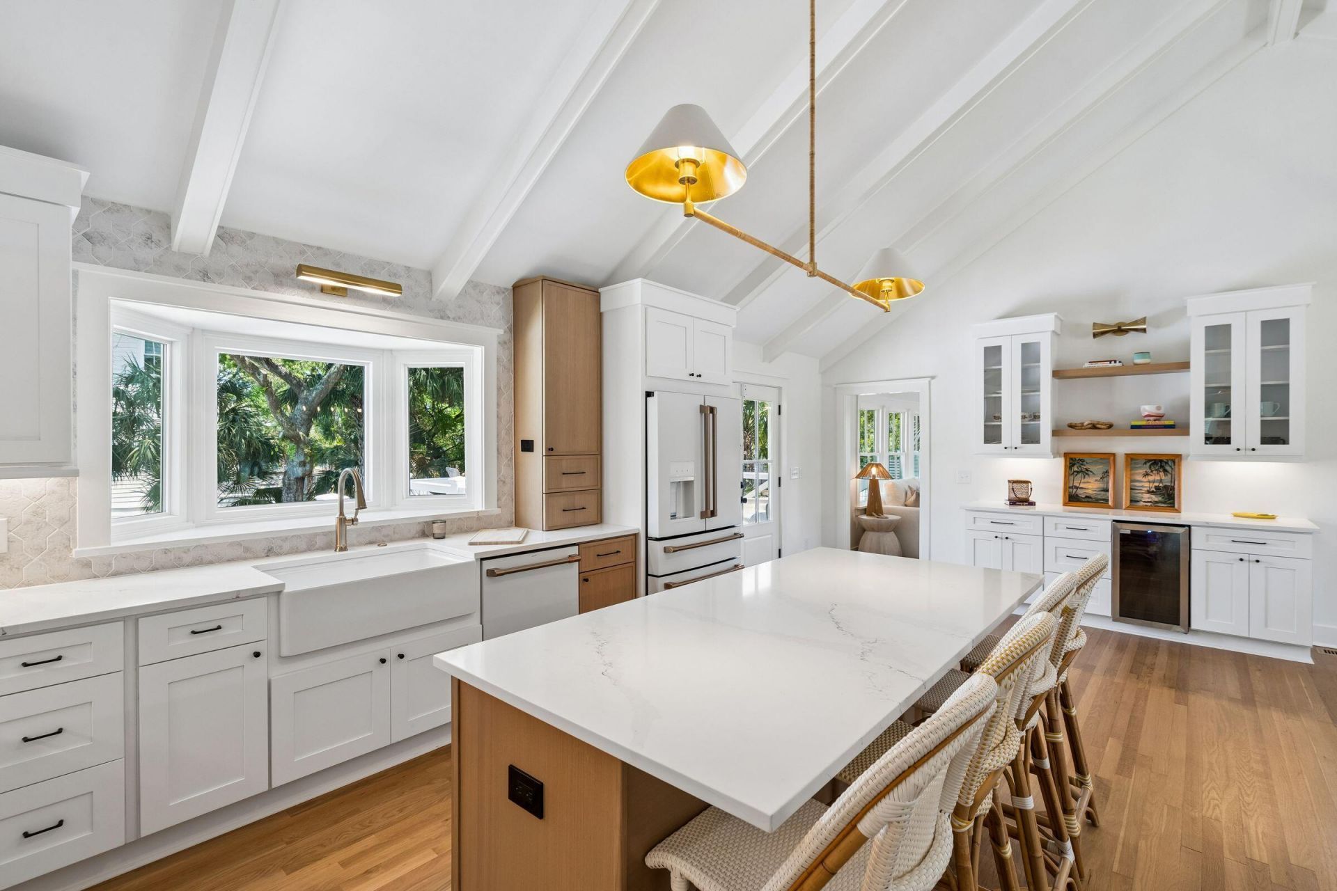 8 46th Avenue Photo 22