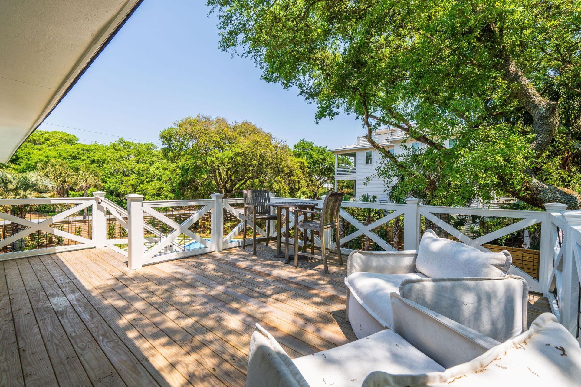 8 46th Avenue Photo 23