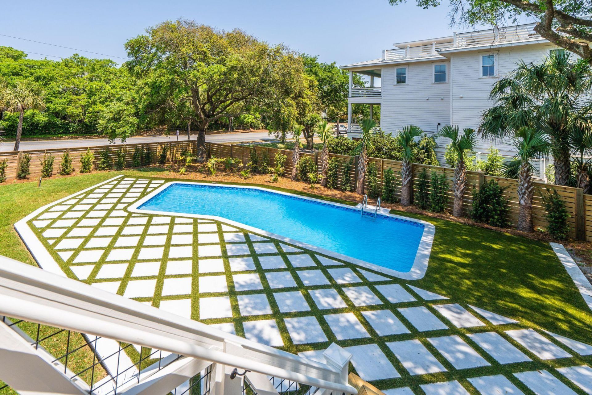 8 46th Avenue Photo 25