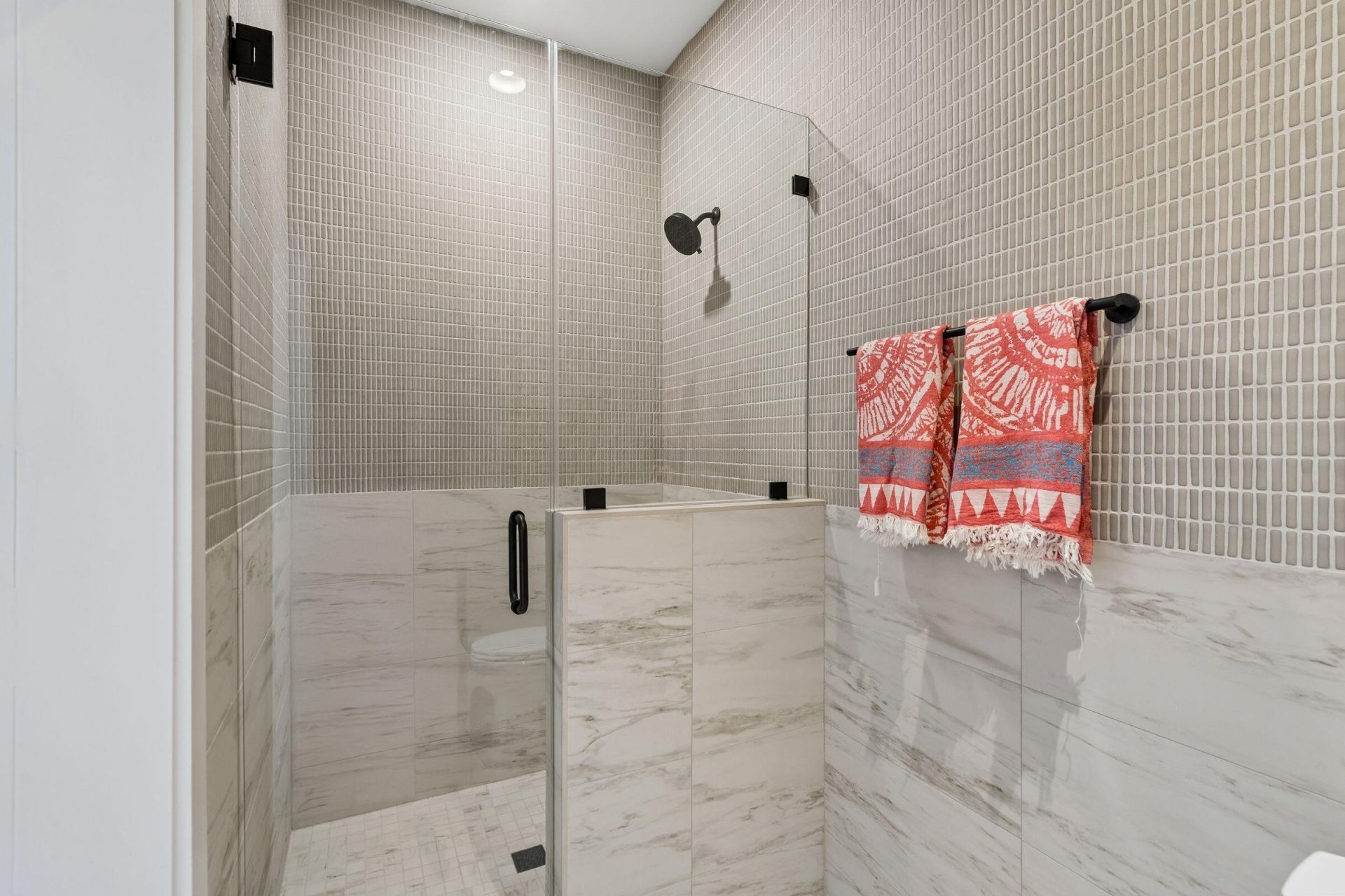 8 46th Avenue Photo 44