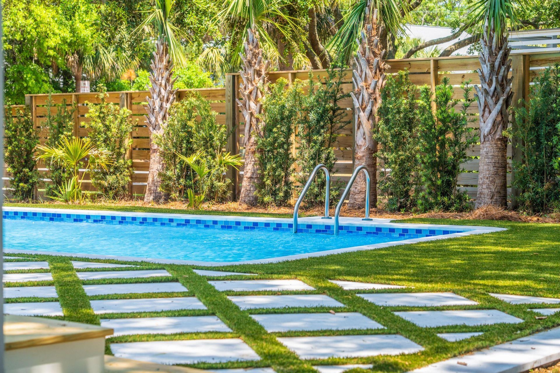 8 46th Avenue Photo 56