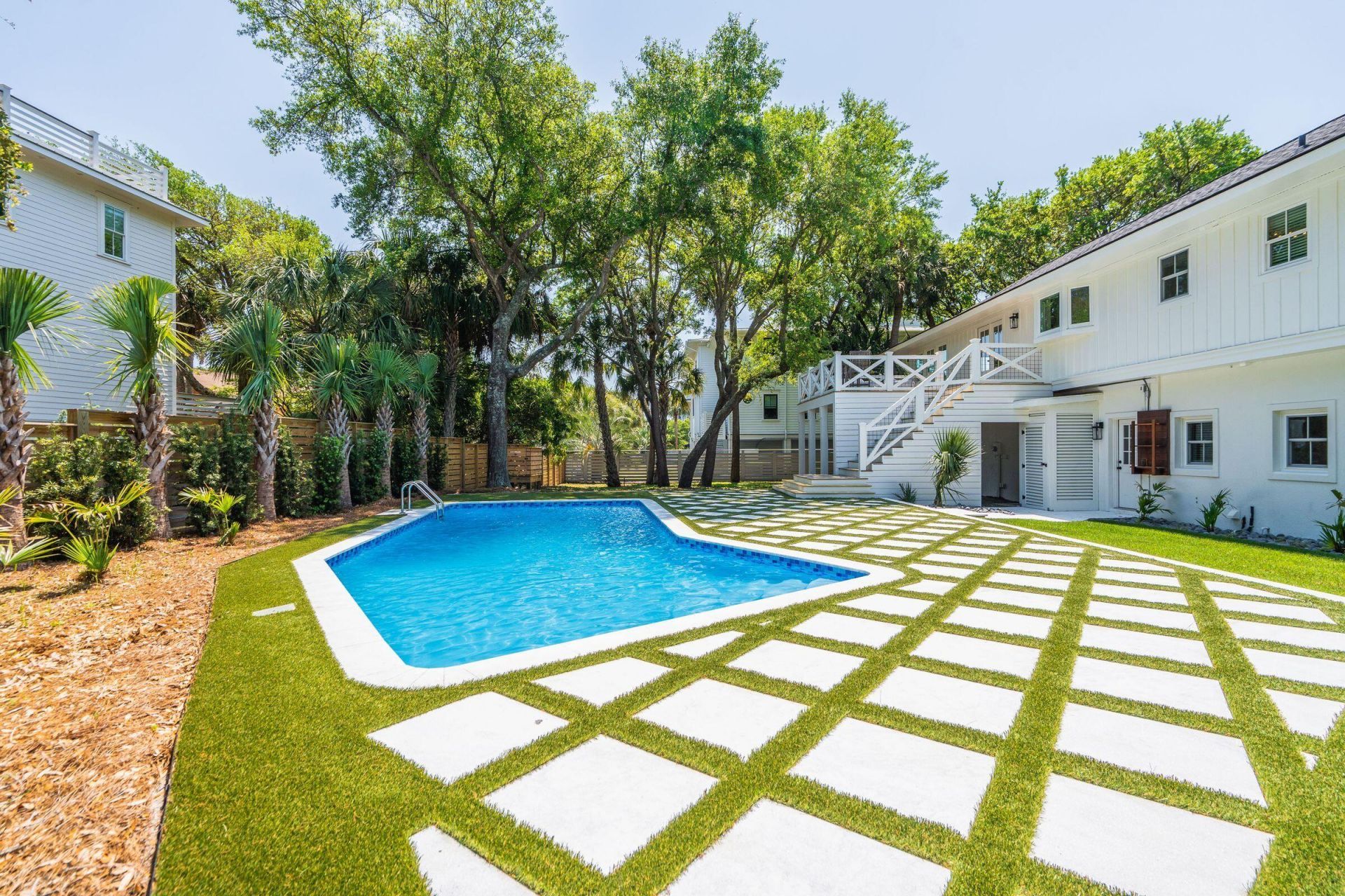 8 46th Avenue Photo 58