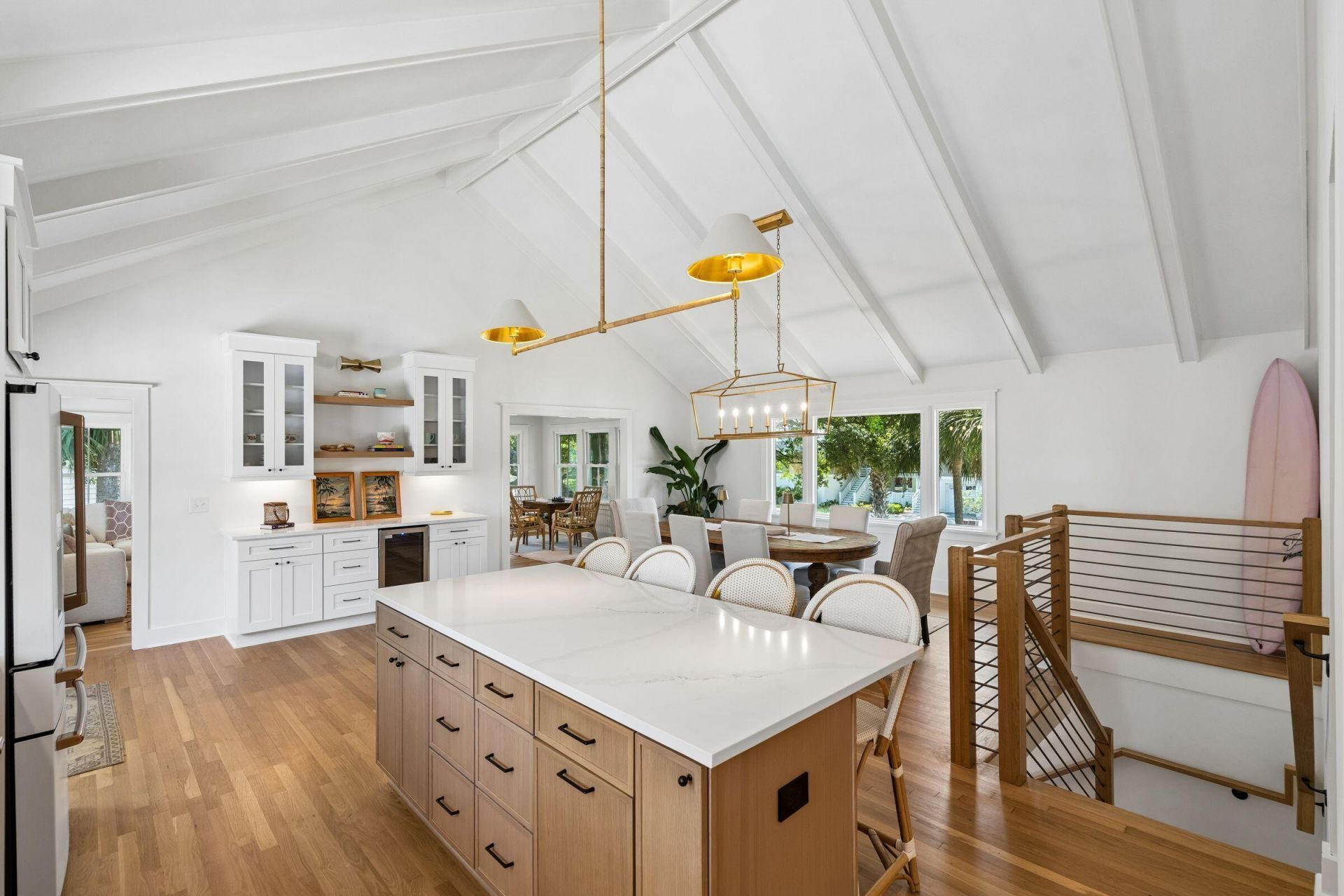 8 46th Avenue Photo 9