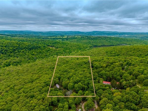 10655 Rocky Creek Road , Fayetteville, AR 72701