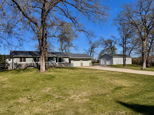 23051 23rd Avenue , Saint Augusta, MN 55320