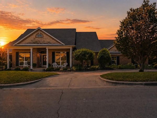 217 Ridge Hollow Trail , Weatherford, TX 76087