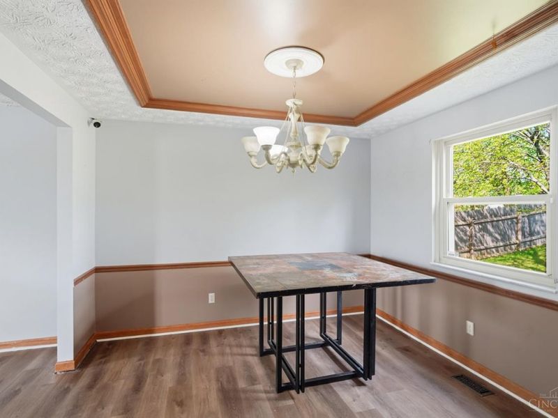 3288 Milverton Court, Green Township, OH 45248 Photo 15