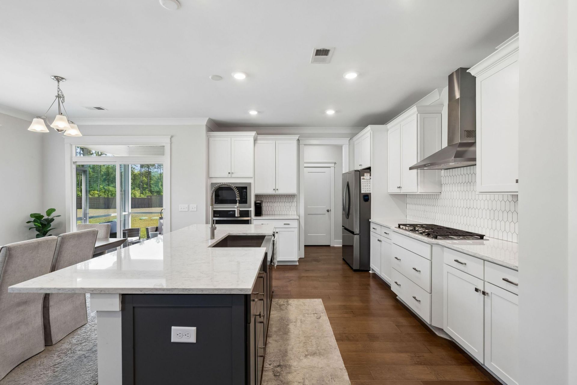 169 Huguenot Trail Photo 10