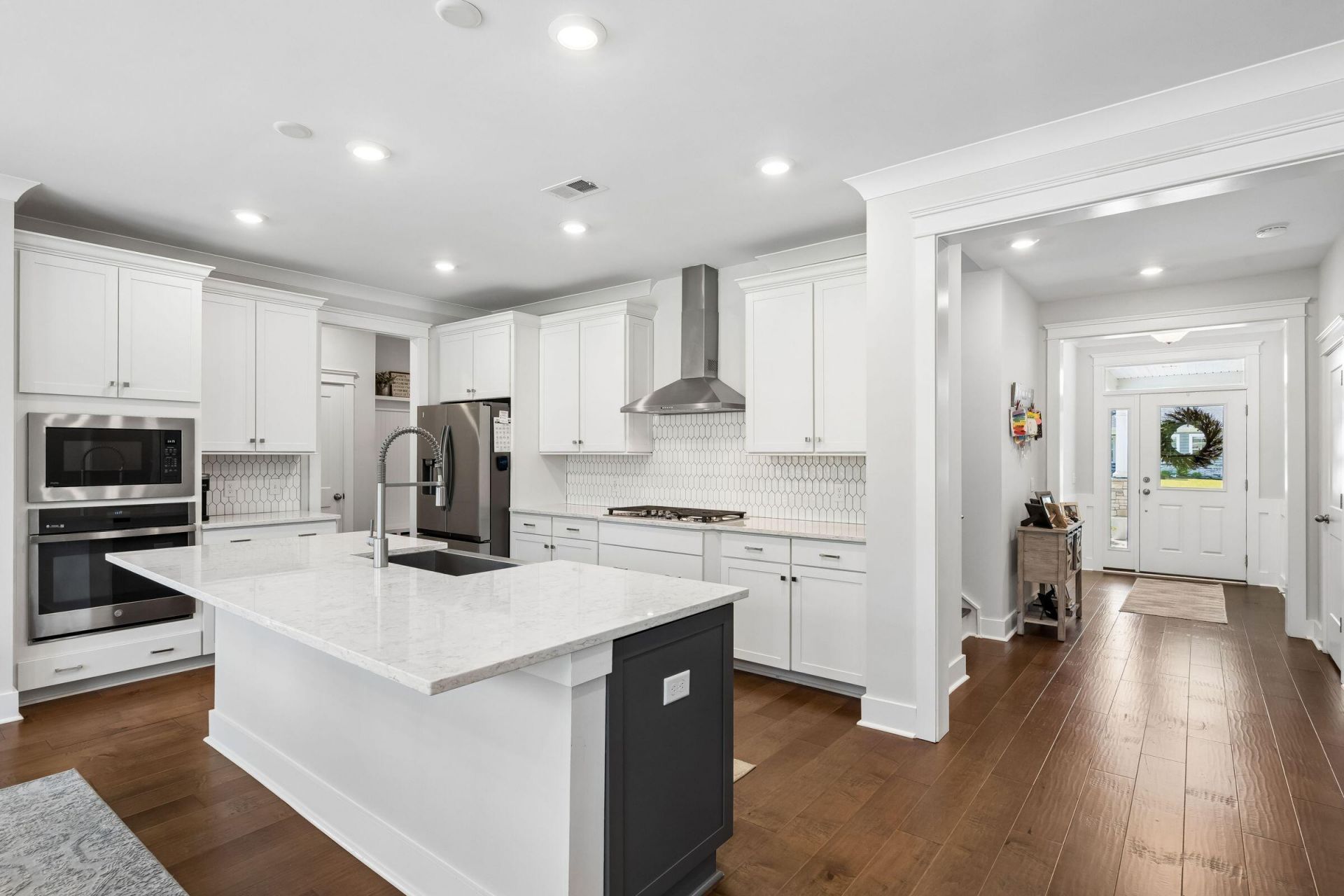 169 Huguenot Trail Photo 9