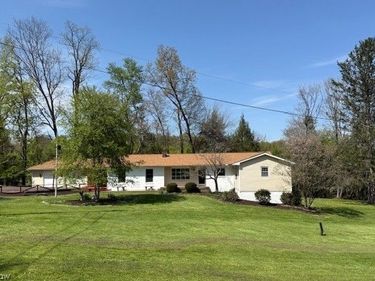 300 Eastlawn Circle, Zanesville, OH 43701