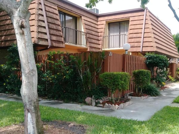 1302 Nebraska Avenue, Unit 3d, Fort Pierce, FL 34950