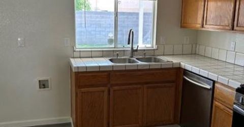 2123 Canal Farm Ln, Los Banos, CA 93635 Photo