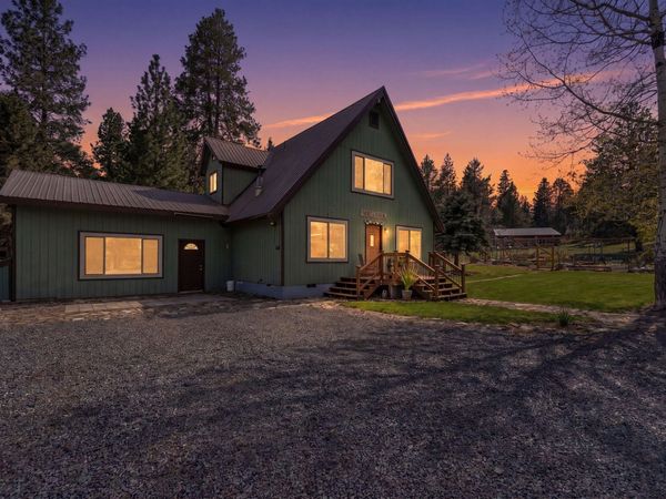 12776 Antler Drive, Klamath Falls, OR 97603