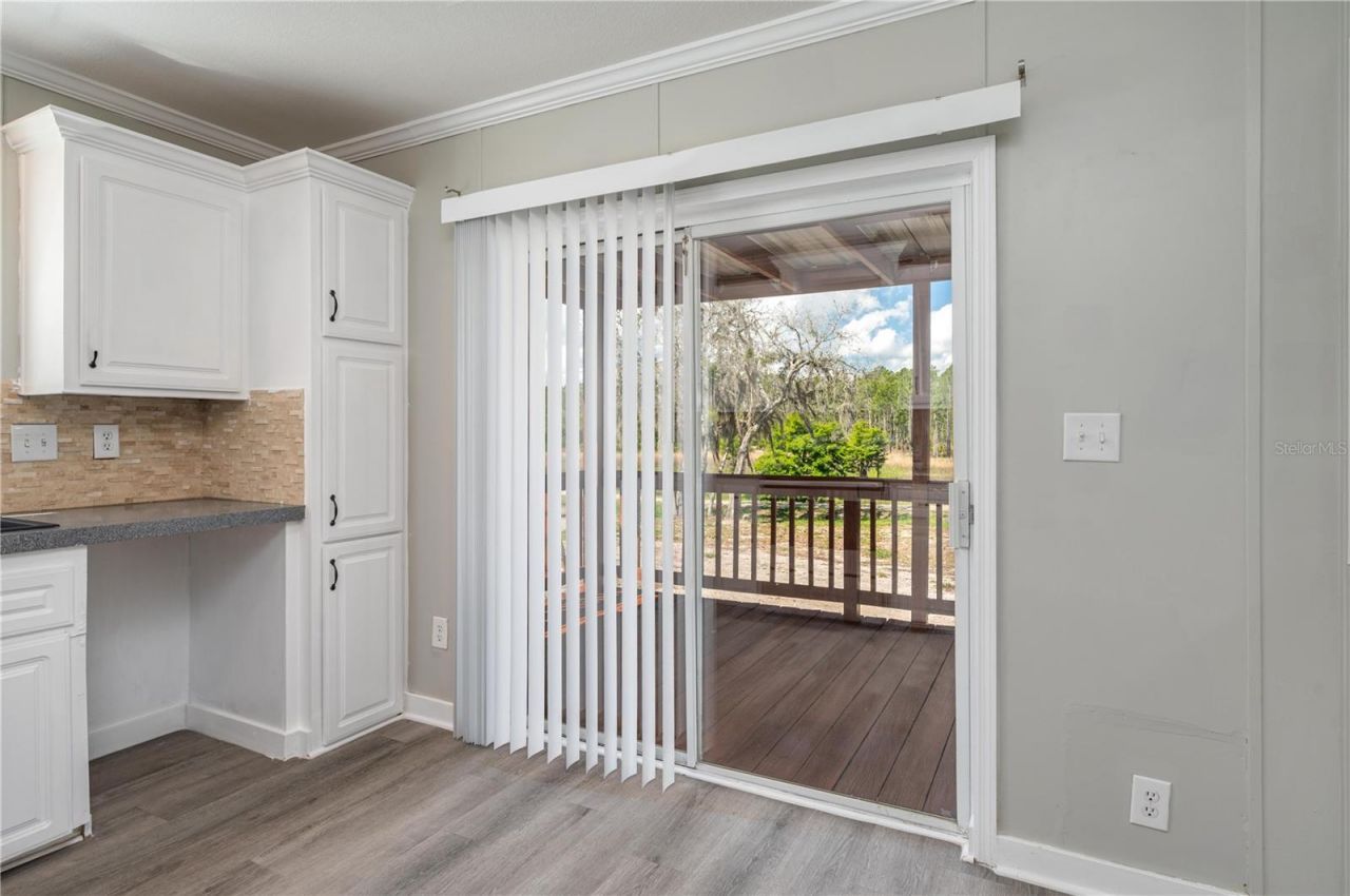 991 Bay Court , Frostproof, FL 33843 Photo