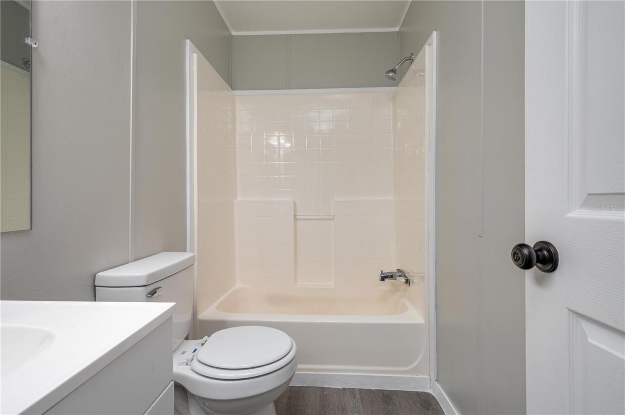 991 Bay Court , Frostproof, FL 33843 Photo