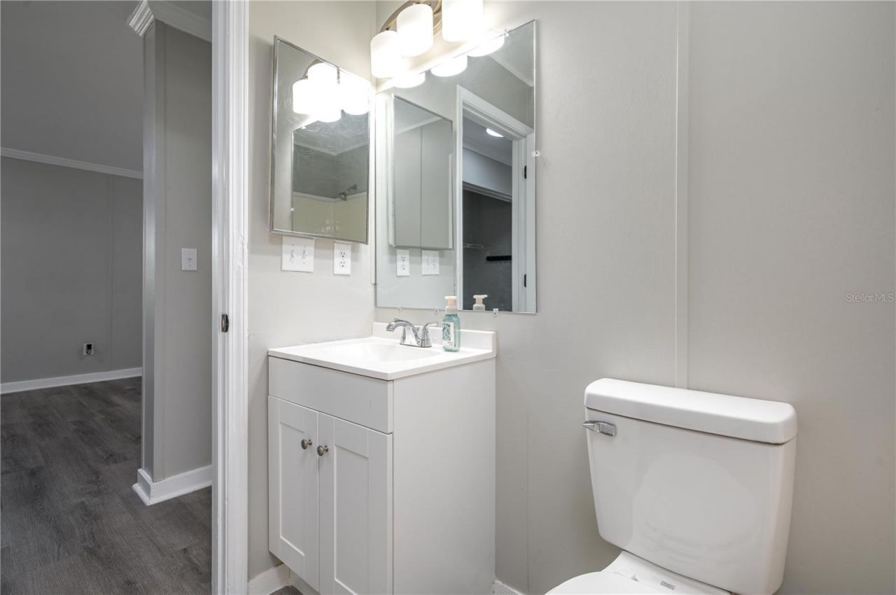 991 Bay Court , Frostproof, FL 33843 Photo