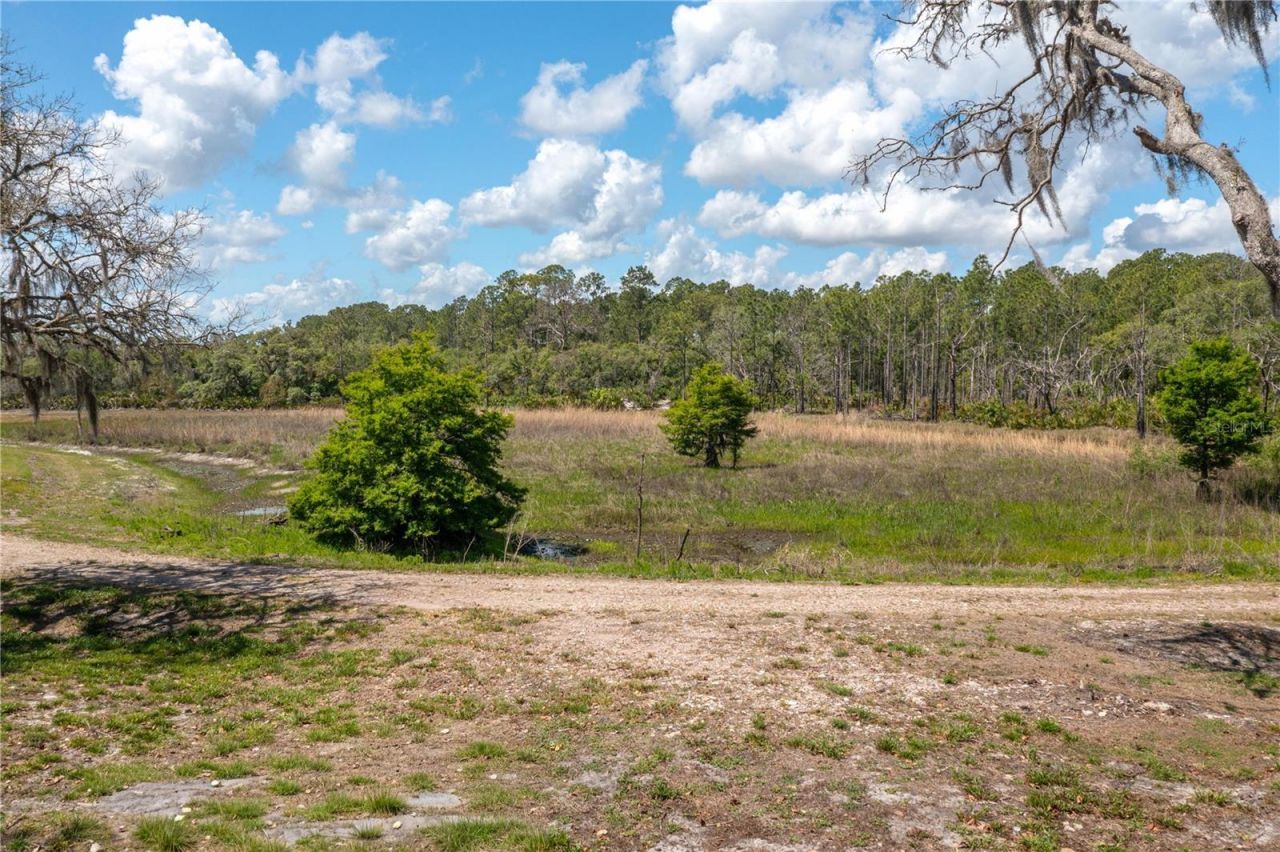 991 Bay Court , Frostproof, FL 33843 Photo