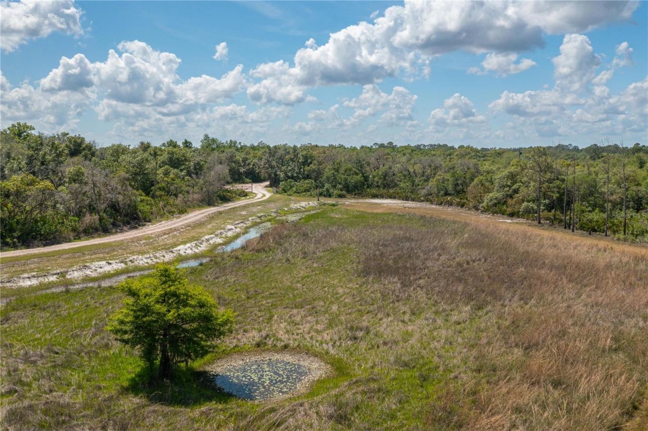 991 Bay Court , Frostproof, FL 33843 Photo