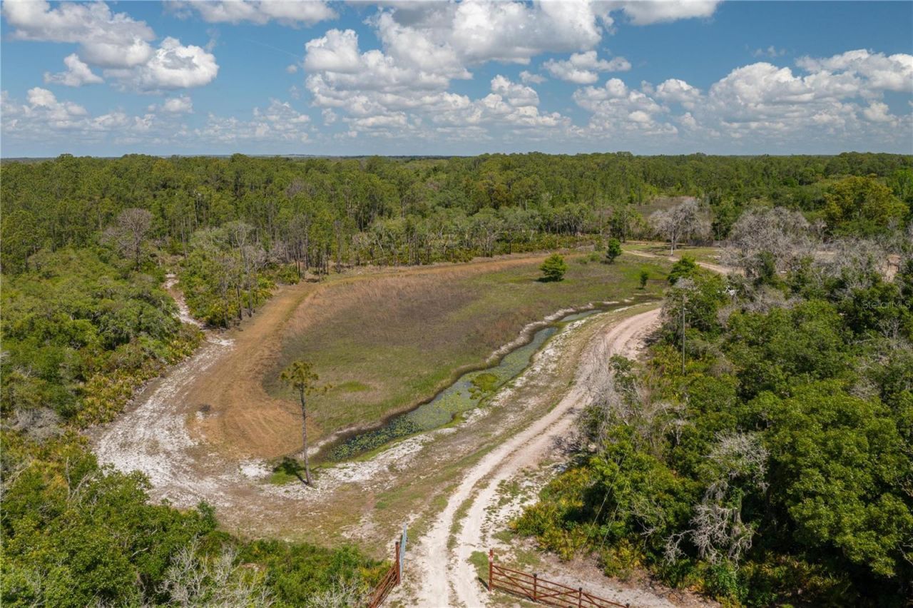 991 Bay Court , Frostproof, FL 33843 Photo