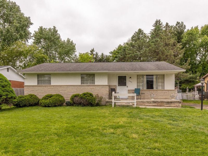 3547 Noe Bixby Road, Columbus, OH 43232 Photo 1