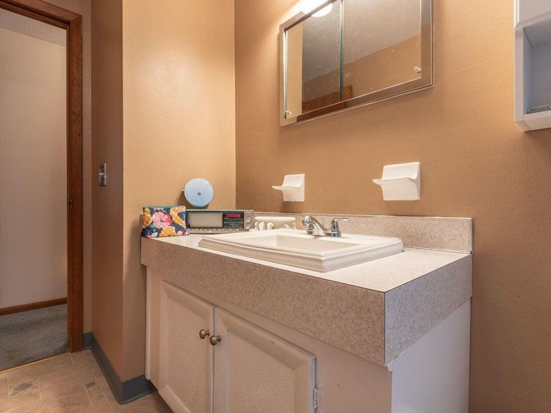 3547 Noe Bixby Road, Columbus, OH 43232 Photo 18