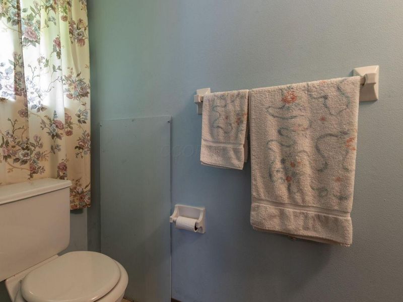 3547 Noe Bixby Road, Columbus, OH 43232 Photo 22