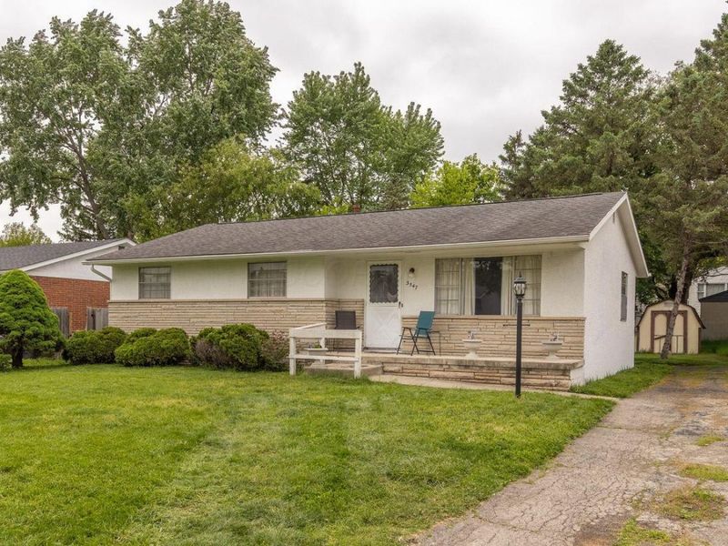 3547 Noe Bixby Road, Columbus, OH 43232 Photo 3