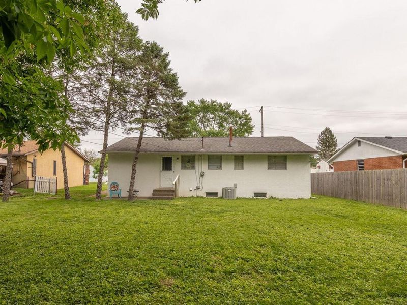 3547 Noe Bixby Road, Columbus, OH 43232 Photo 6