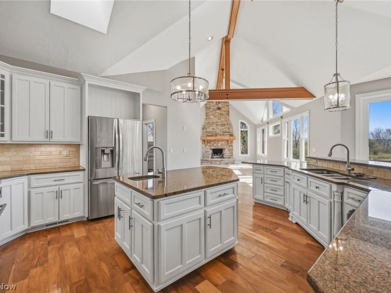 1803 Whisper Bluff Trail, Hinckley, OH 44233 Photo 20