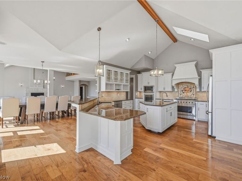 1803 Whisper Bluff Trail, Hinckley, OH 44233 Photo 22