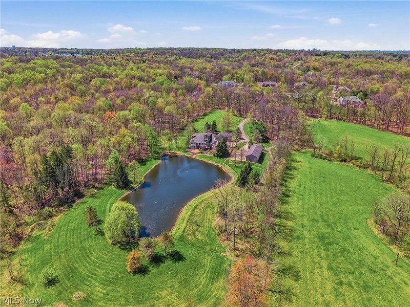 1803 Whisper Bluff Trail, Hinckley, OH 44233 Photo 5