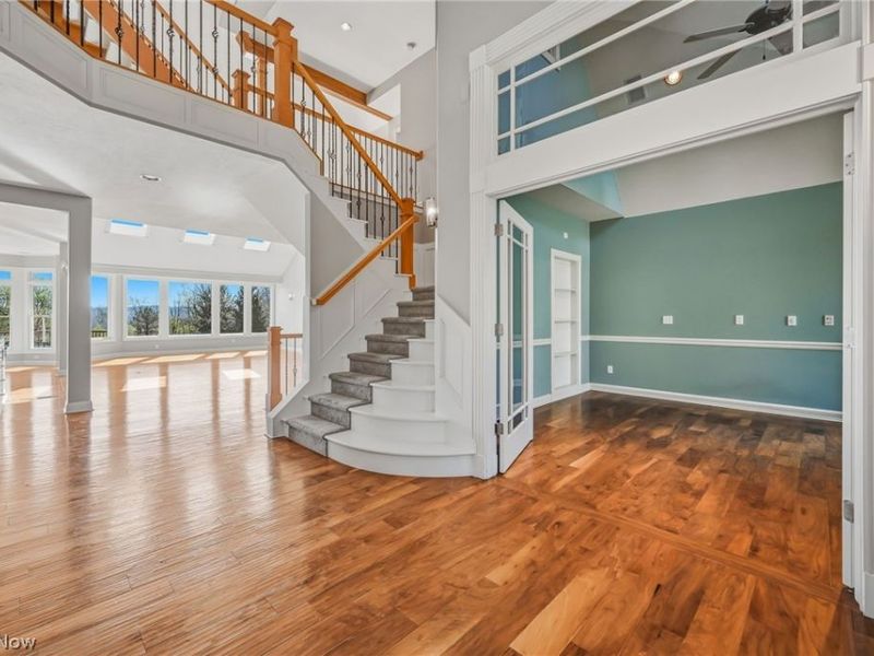 1803 Whisper Bluff Trail, Hinckley, OH 44233 Photo 9