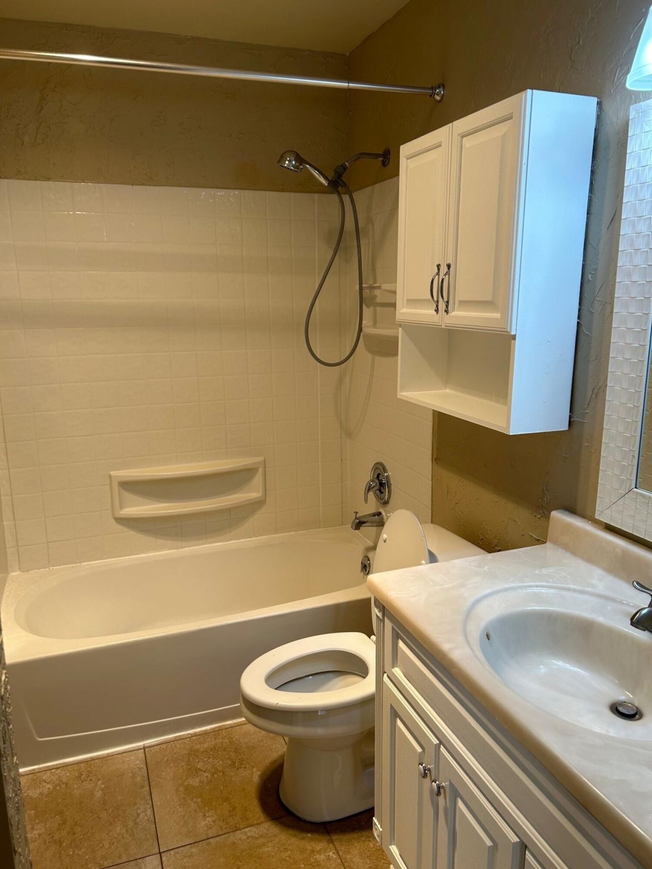 139 Sparrow Drive, Unit 3f, Royal Palm Beach, FL 33411 Photo
