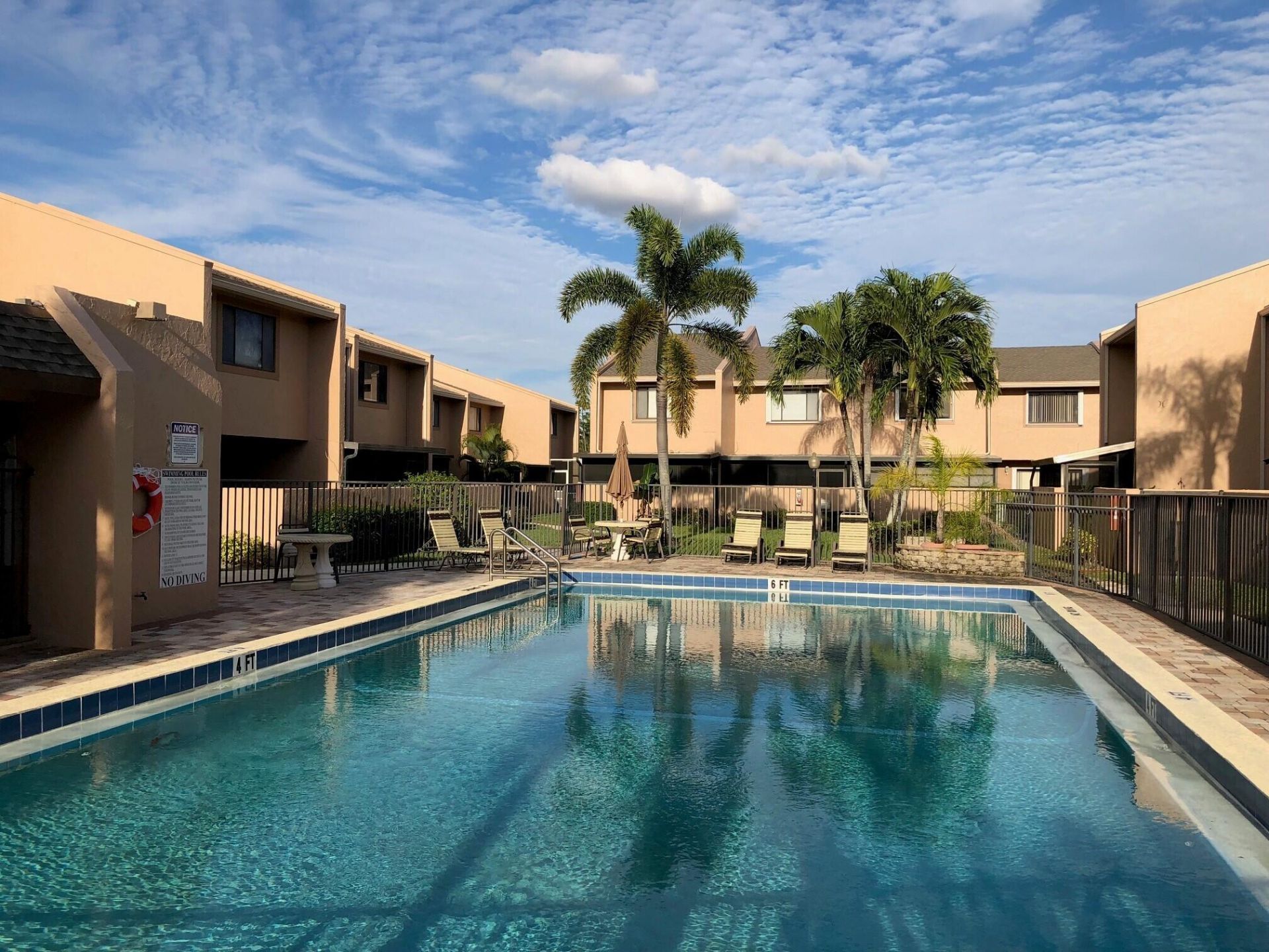139 Sparrow Drive, Unit 3f, Royal Palm Beach, FL 33411 Photo