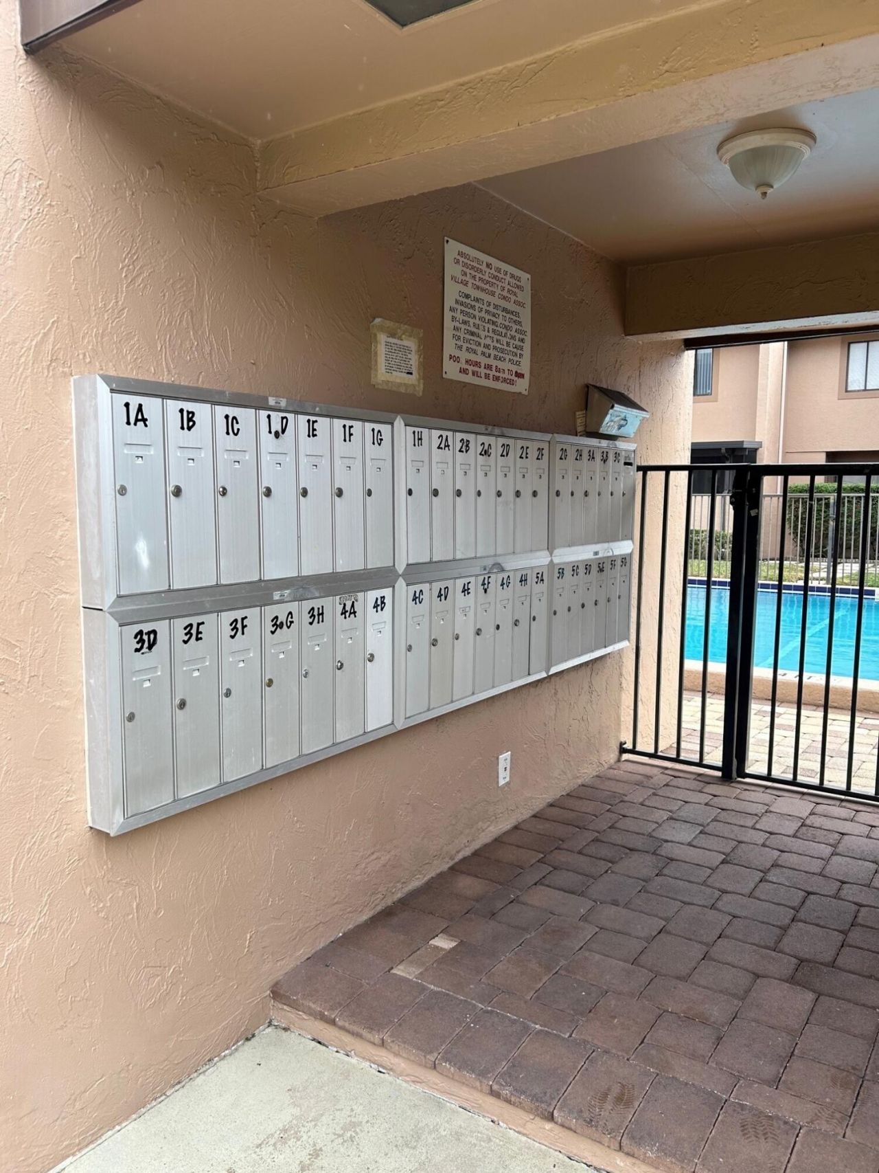 139 Sparrow Drive, Unit 3f, Royal Palm Beach, FL 33411 Photo