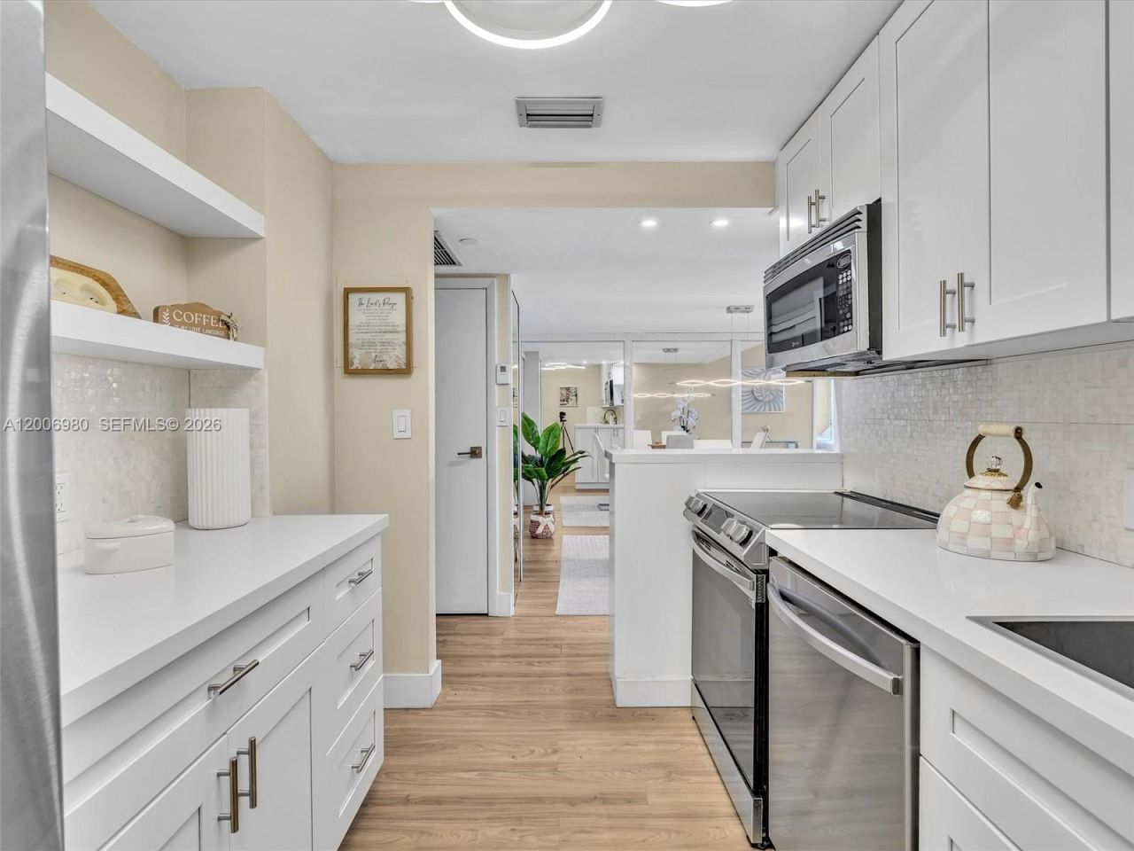 20301 W Country Club Dr, Unit 622, Aventura, FL 33180 Photo