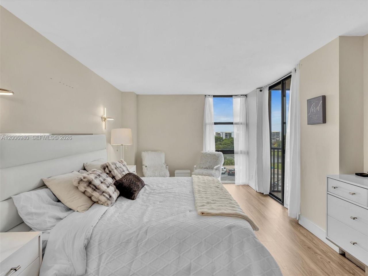 20301 W Country Club Dr, Unit 622, Aventura, FL 33180 Photo