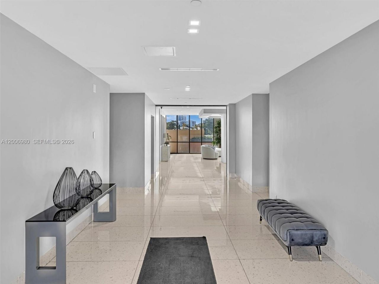 20301 W Country Club Dr, Unit 622, Aventura, FL 33180 Photo