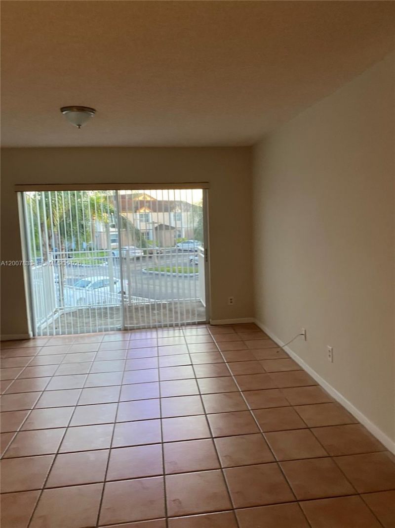 11251 SW 13th St, Unit 201, Pembroke Pines, FL 33025 Photo