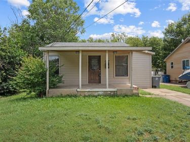 1212 Mclean Avenue, Dallas, TX 75211