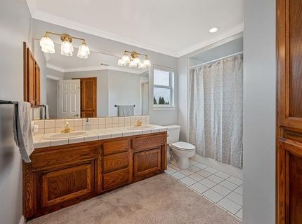 2052 Thornhill Dr, Granite Bay, CA 95746 Photo