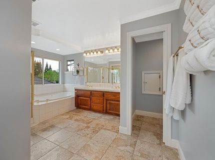 2052 Thornhill Dr, Granite Bay, CA 95746 Photo
