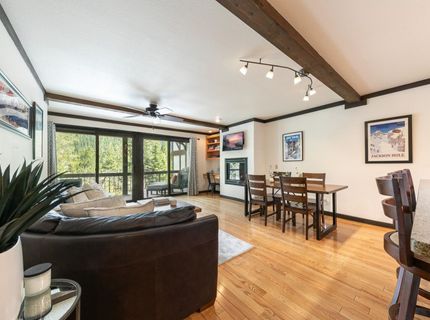 227 Olympic Valley Road, Olympic Valley, CA 96146 Photo