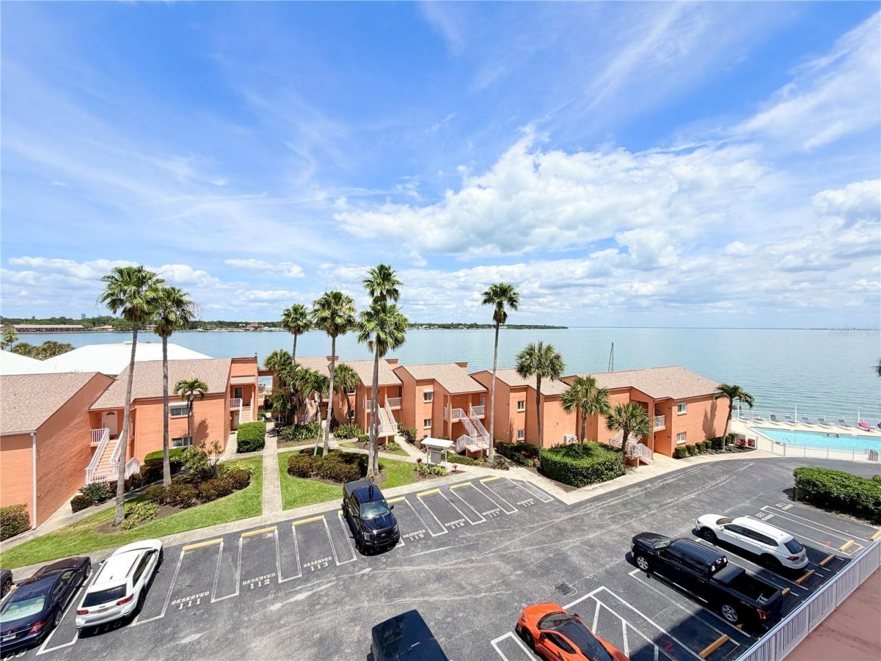 7430 Sunshine Skyway Lane S, Unit 501, Saint Petersburg, FL 33711 Photo