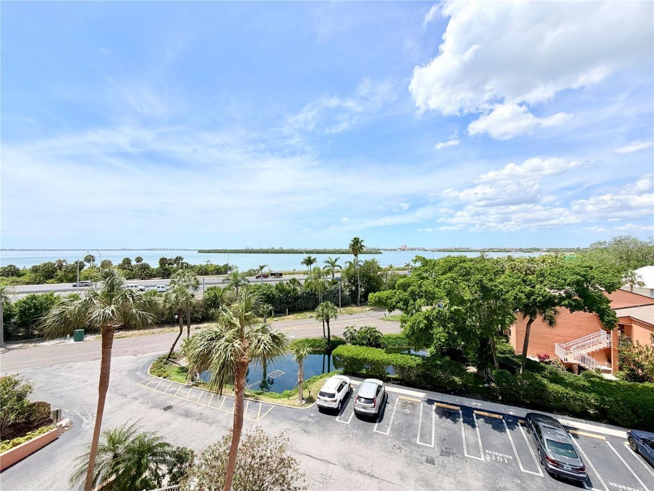 7430 Sunshine Skyway Lane S, Unit 501, Saint Petersburg, FL 33711 Photo