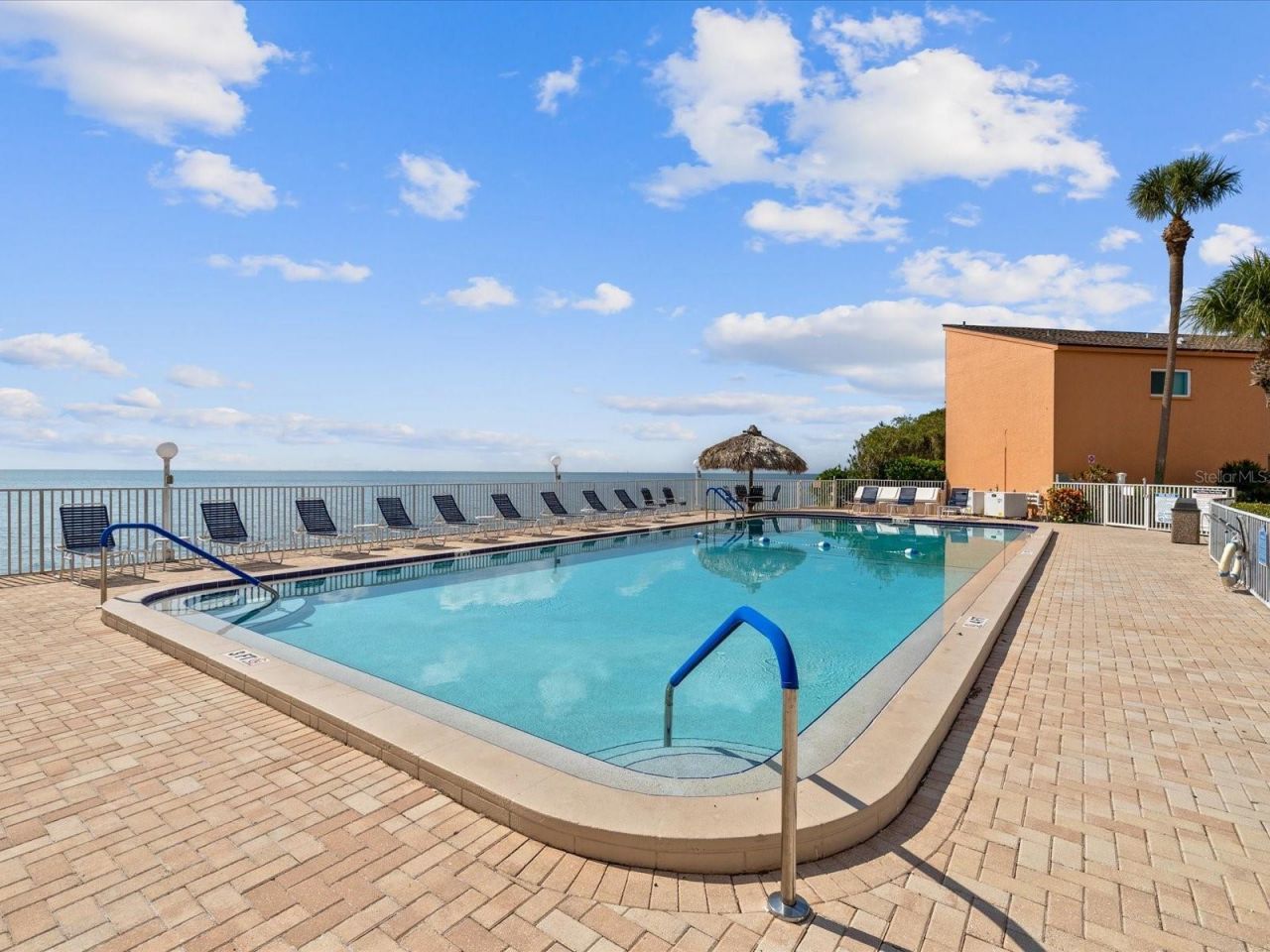 7430 Sunshine Skyway Lane S, Unit 501, Saint Petersburg, FL 33711 Photo